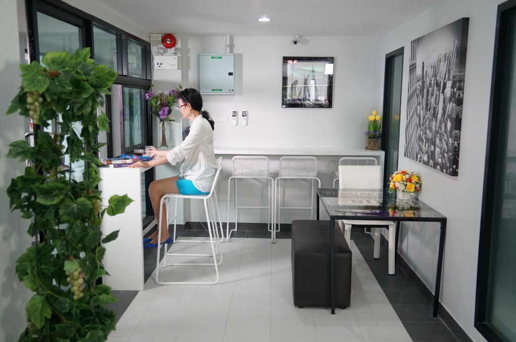 Ma Non Nont Hotel y Apartamento Nonthaburi Exterior foto